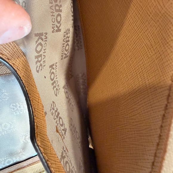 Michael Kors White and Brown Monogram Clutch - Picture 9 of 9